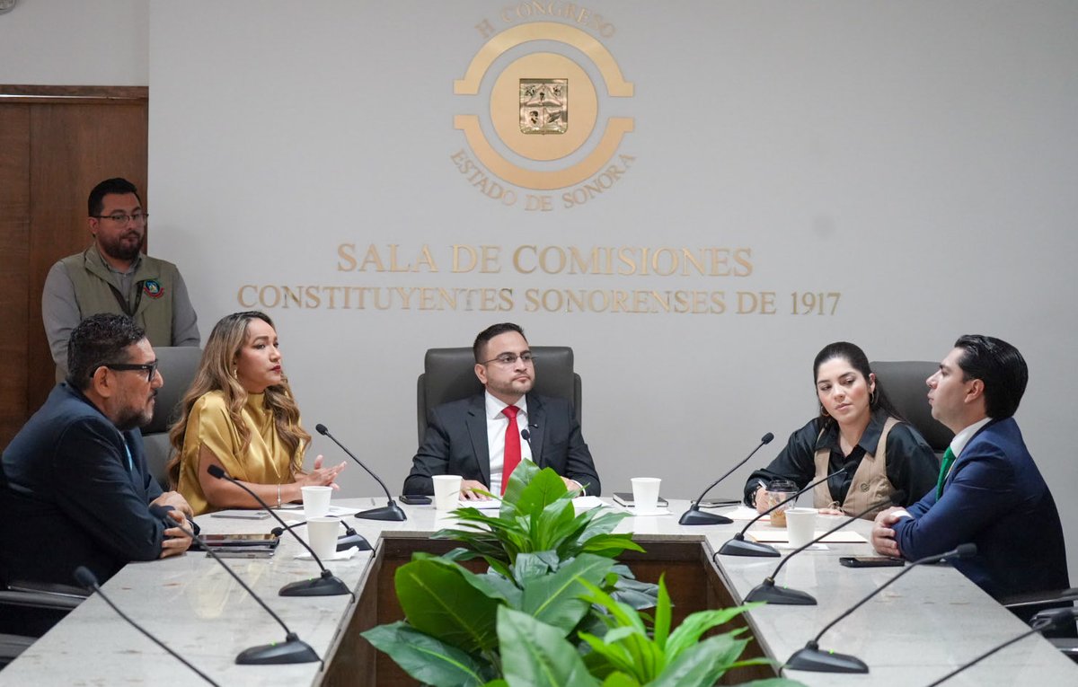 jcnavarroc's tweet photo. Hoy aprobamos el dictamen de la iniciativa presentada por el diputado René Edmundo García Rojo, mediante la cual se reforman y adicionan diversas disposiciones a la Ley para la Administración de Bienes Asegurados, Decomisados o Abandonados del Estado de Sonora. https://t.co/oKc46oc7IW