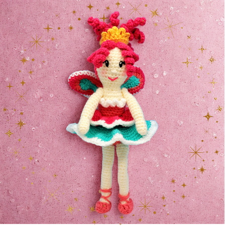 WoollyWee's tweet photo. Picture this: a quiet afternoon, the kettle humming in the background, and a kit filled soft yarn waiting patiently beside you. That’s when Fae the Fairy comes to life. https://t.co/NCYWHWQ9jZ