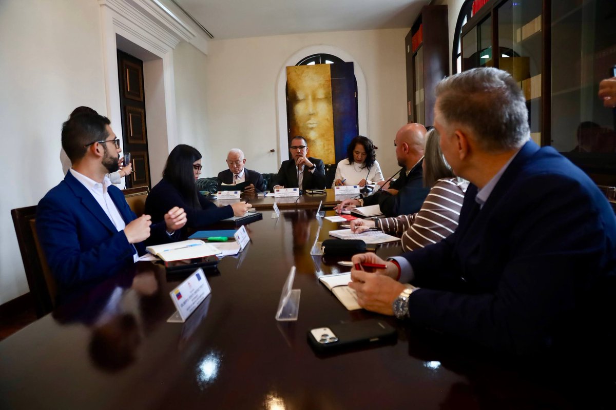 Asamblea_Ven's tweet photo. #EnFoto || Así se desarrolló la Reunión con el Grupo de Amistad Parlamentaria Venezuela - Unión Europea. https://t.co/t2oRultnpZ