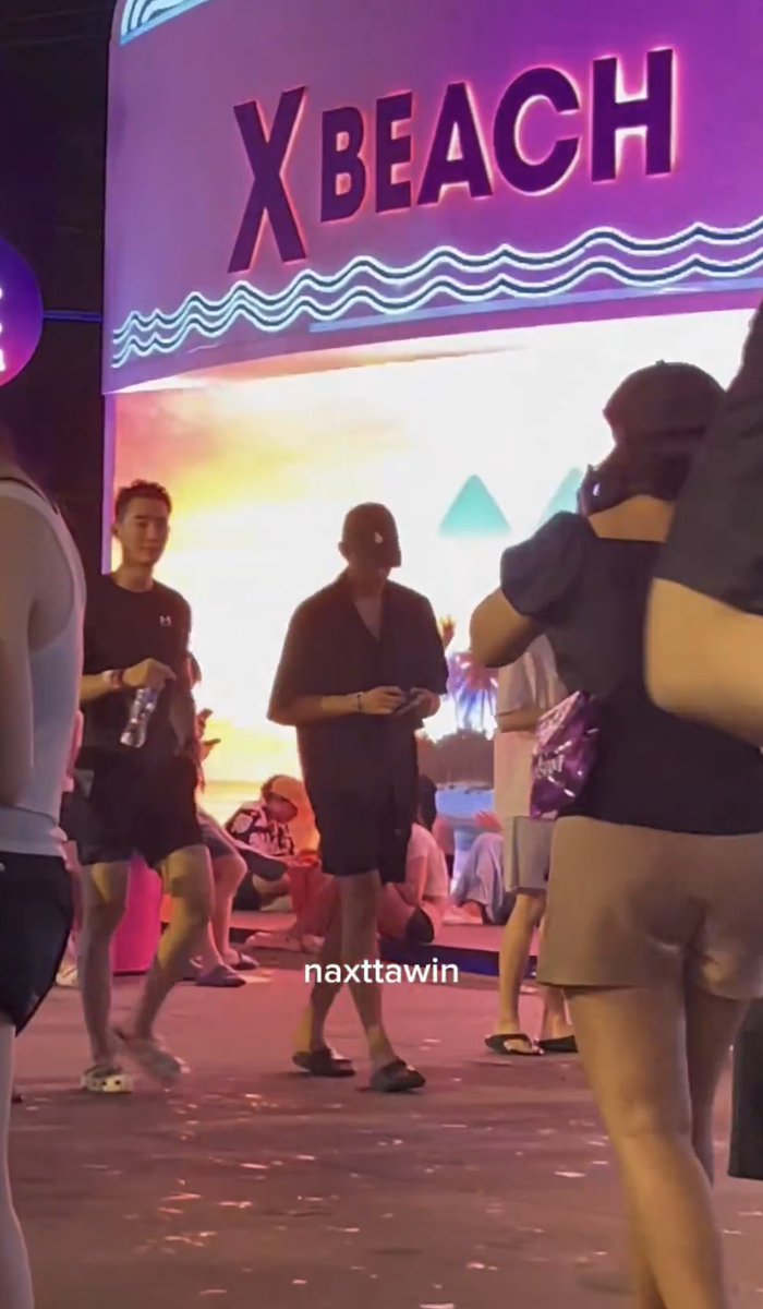 simp for joss (admire my gawin’s beauty) tweet media