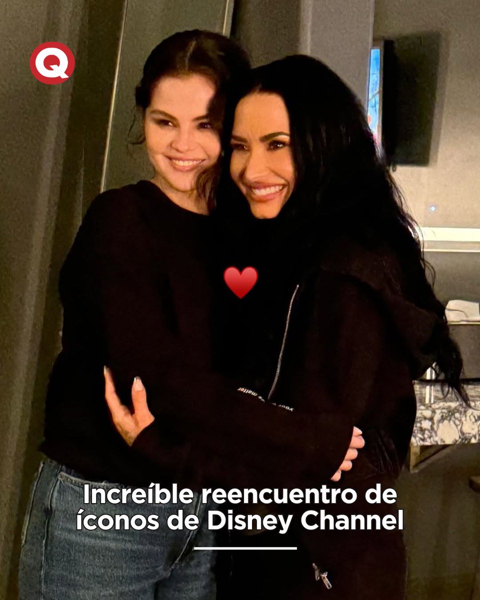 QueTalmagazine's tweet image. #Trendy | 🔝 ¡Disney Channel y la nostalgia lo hicieron de nuevo! 🥹

😍 Demi Lovato, Selena Gomez y Joe Jonas se reencontraron y dejaron momentos que nadie esperaba 🎶

¿Qué pasó en el concierto?.. descúbrelo: tinyurl.com/yc6ymkeh 👀
.
.
.
#disneychannel #DemiLovato