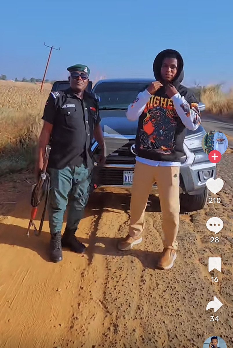 Hard_Mike tweet media