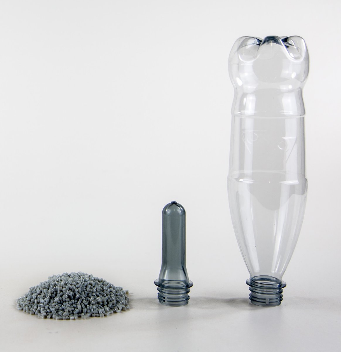 plast online tweet media