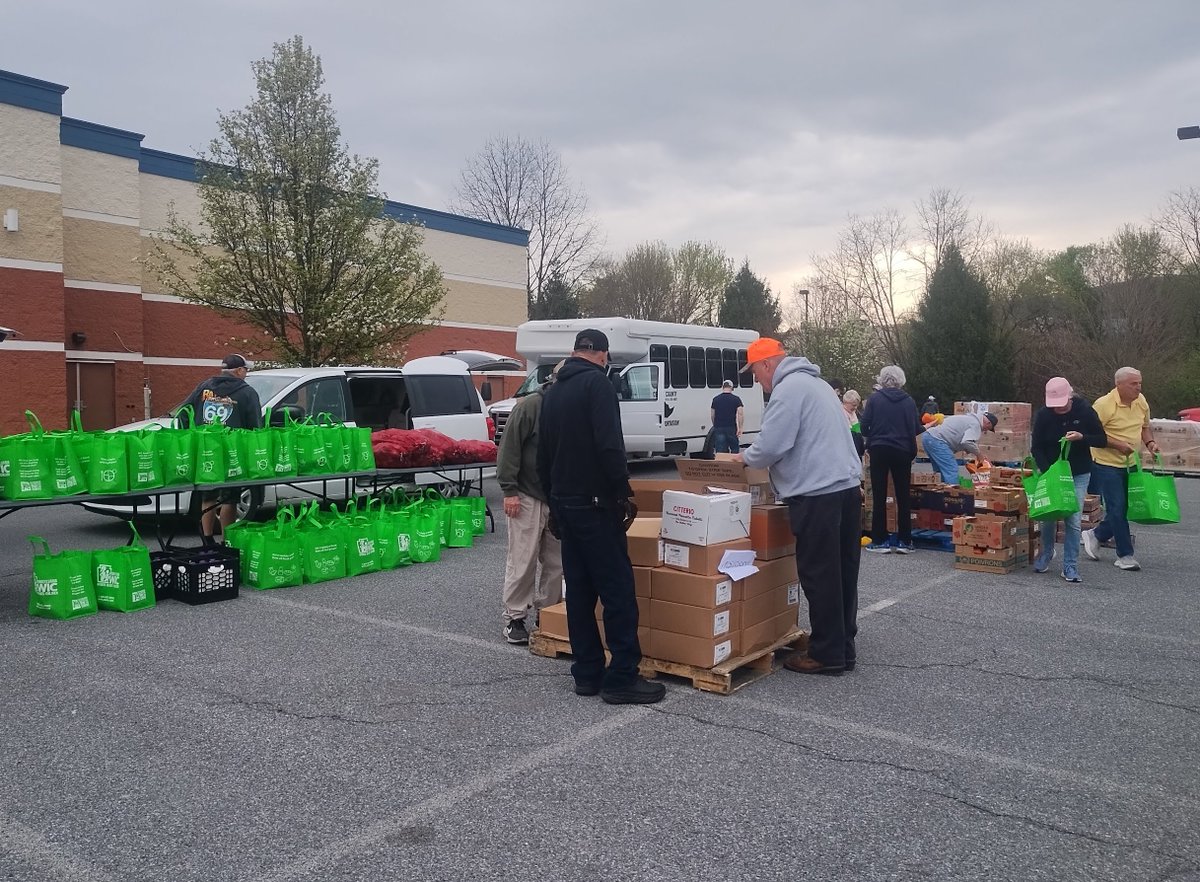pennstateoto's tweet photo. Kicking off free head &amp; neck cancer screenings at the Military Share Veterans Food Distribution Event in Centre County – bringing care, education, and support directly to veterans and their families. Great work by Dr. Jessyka Lighthall (@g_lighthall) and team! 🎗️ https://t.co/o2s8oUfNHm