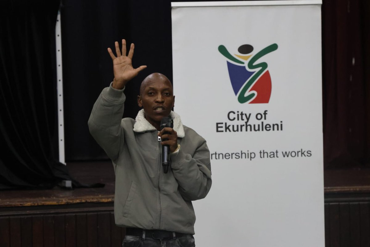 City_Ekurhuleni's tweet photo. 🏙️ #CoEIDP | Your Voice Matters
Communities across Ekurhuleni are showing up and making their voices heard during the 2026/2027 IDP and 2026/2027–2028/2029 Budget engagements 🙌
City leadership — including Members of the Mayoral Committee and senior management — https://t.co/7RuHHbPmFo