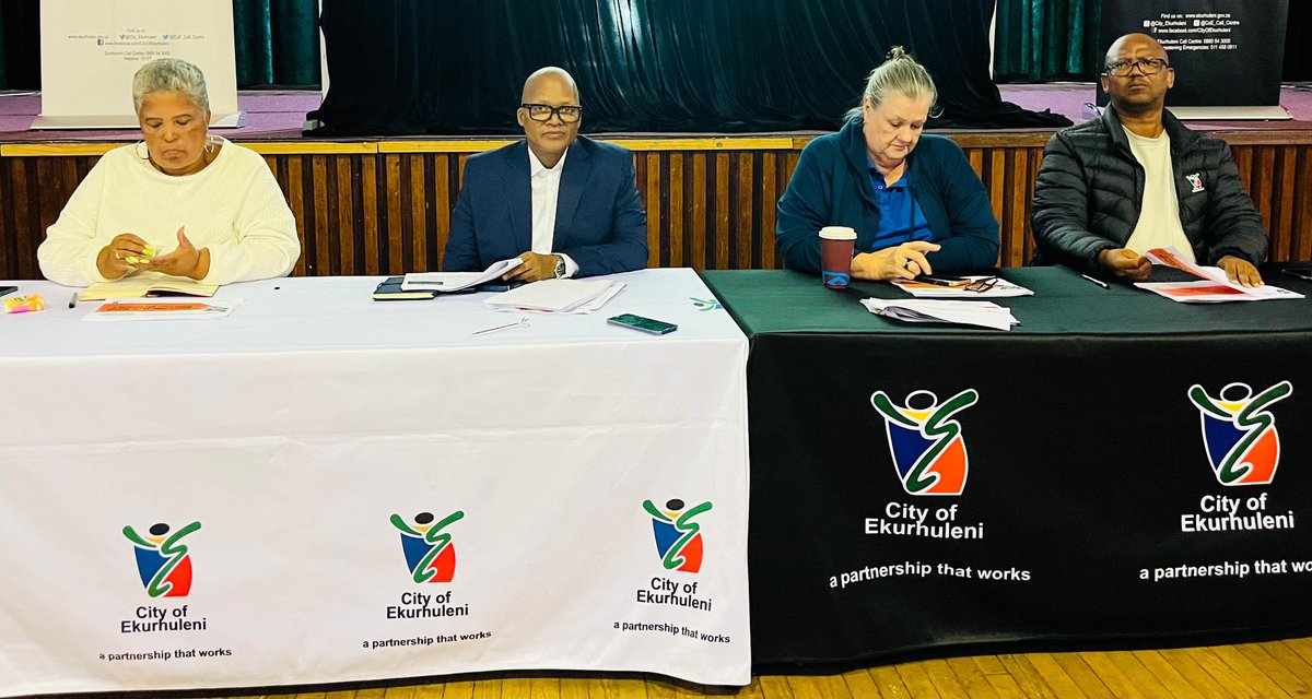 City_Ekurhuleni's tweet photo. 🏙️ #CoEIDP | Your Voice Matters
Communities across Ekurhuleni are showing up and making their voices heard during the 2026/2027 IDP and 2026/2027–2028/2029 Budget engagements 🙌
City leadership — including Members of the Mayoral Committee and senior management — https://t.co/7RuHHbPmFo
