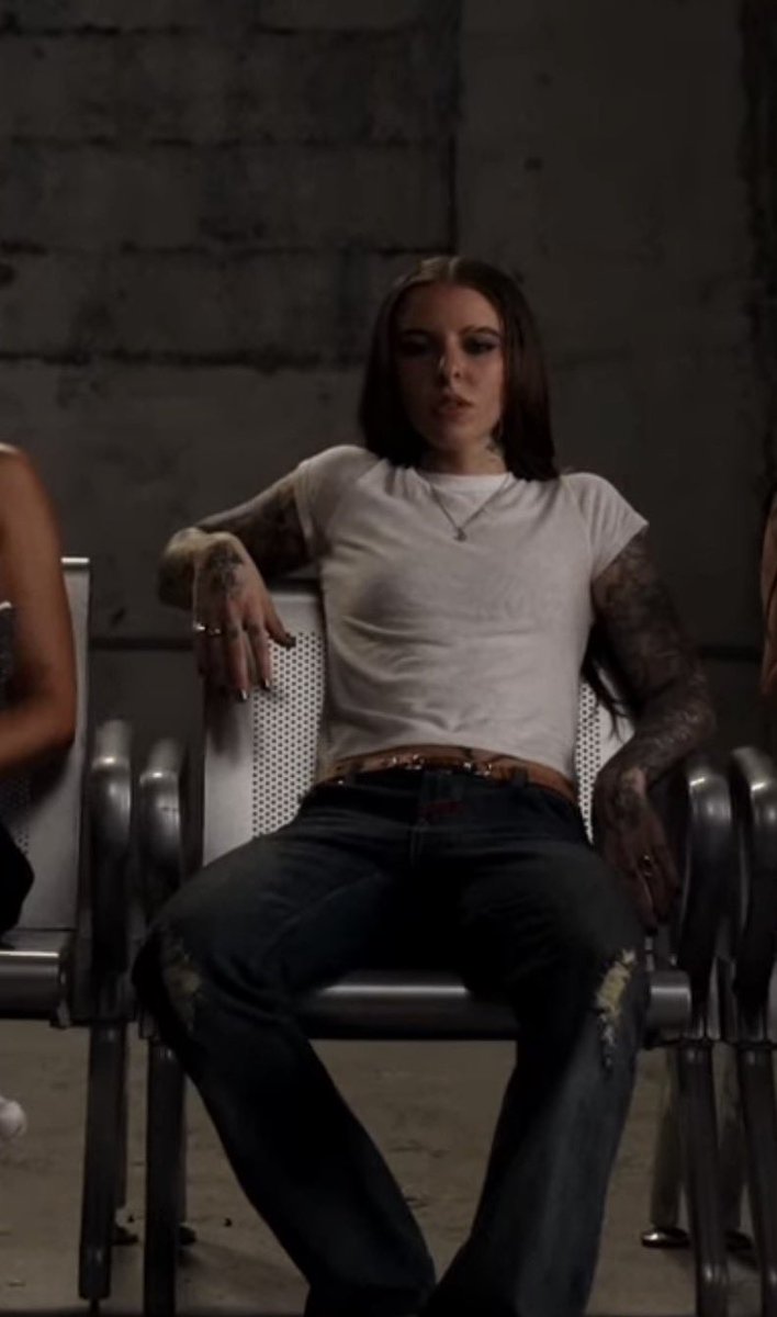 jj (is seeing Miko x3) tweet media