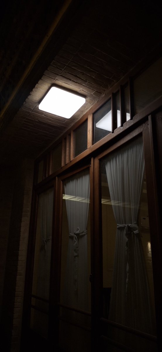 Sinashahch tweet media