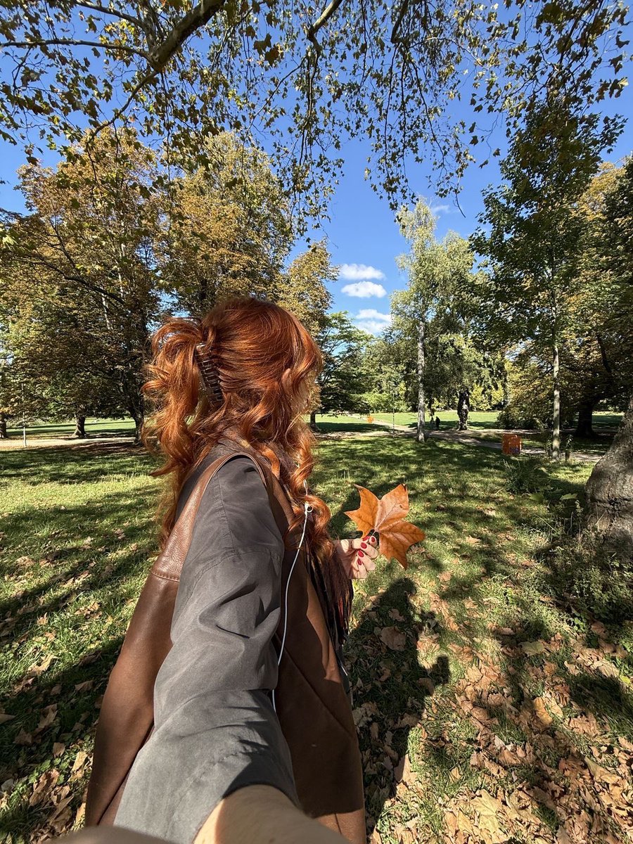 valentine 🧣.ᐟ tweet media