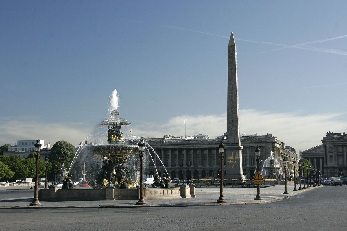 CasaLettori's tweet image. “Il tempo e la pazienza possono più della forza o della rabbia.”

Jean De La Fontaine

Place de la Concorde Parigi

#Foto a #CasaLettori