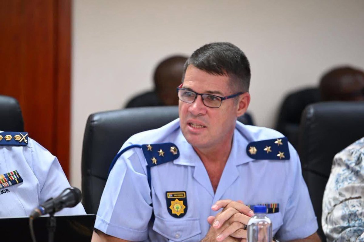 SAPoliceService's tweet image. #sapsLIM MEC for Transport &amp;amp; #CommunitySafety, Ms Violet Mathye, today led a delegation to brief the Portfolio Committee at Parliamentary Village.

The Committee, chaired by Hon Kedinone Lebea, received the Department’s 2025/2026 2nd &amp;amp; 3rd quarter reports.

GAAL, SAPS, led by Lt