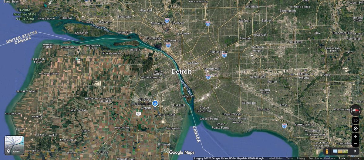 WWFerguson2's tweet photo. Your co-worker (Antoine de la Mothe Cadillac) from Montreal uses Google Maps with Detroit angled like this: https://t.co/Ua8hH18Pz6