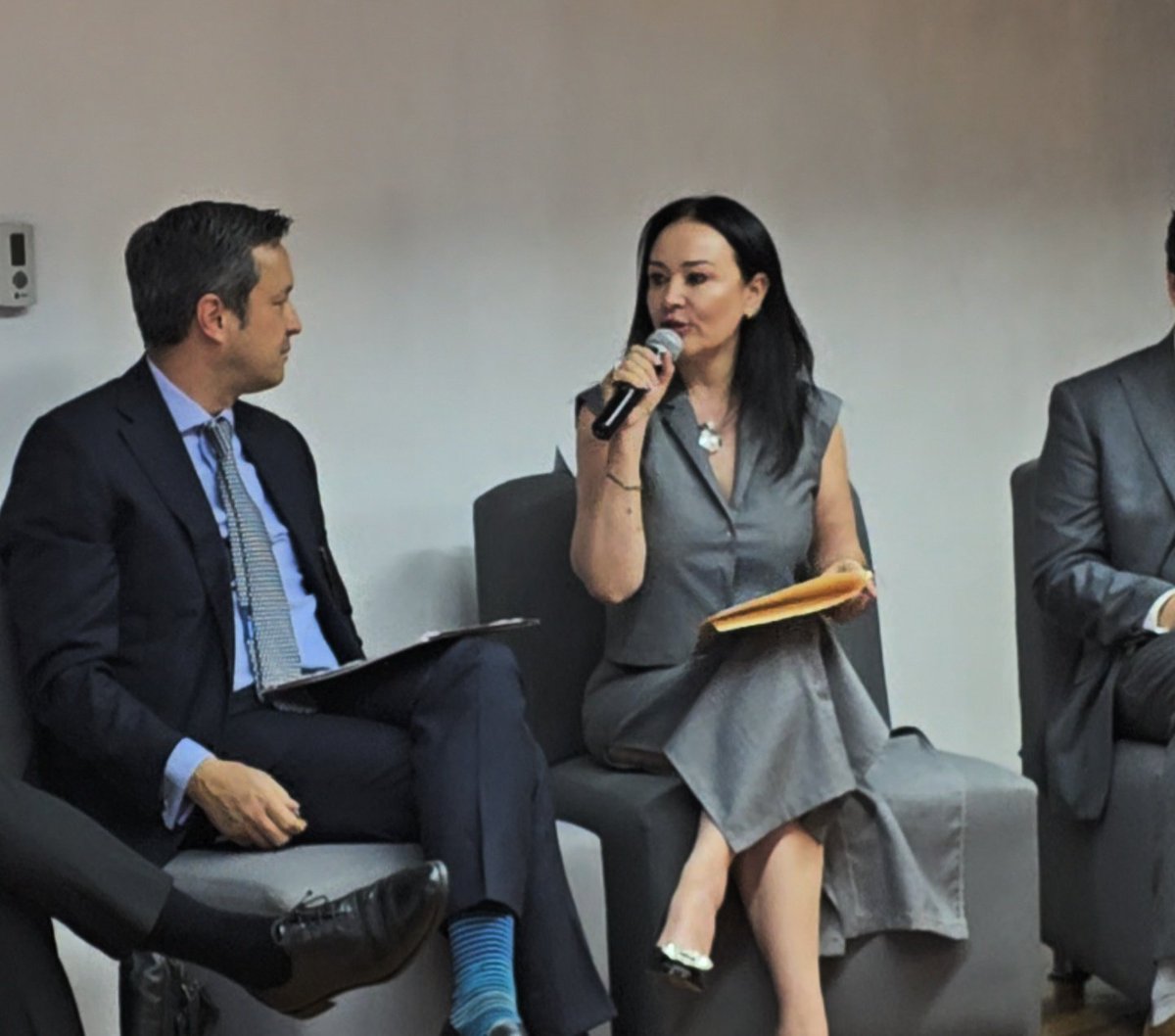 Hugo F. Castellano tweet media