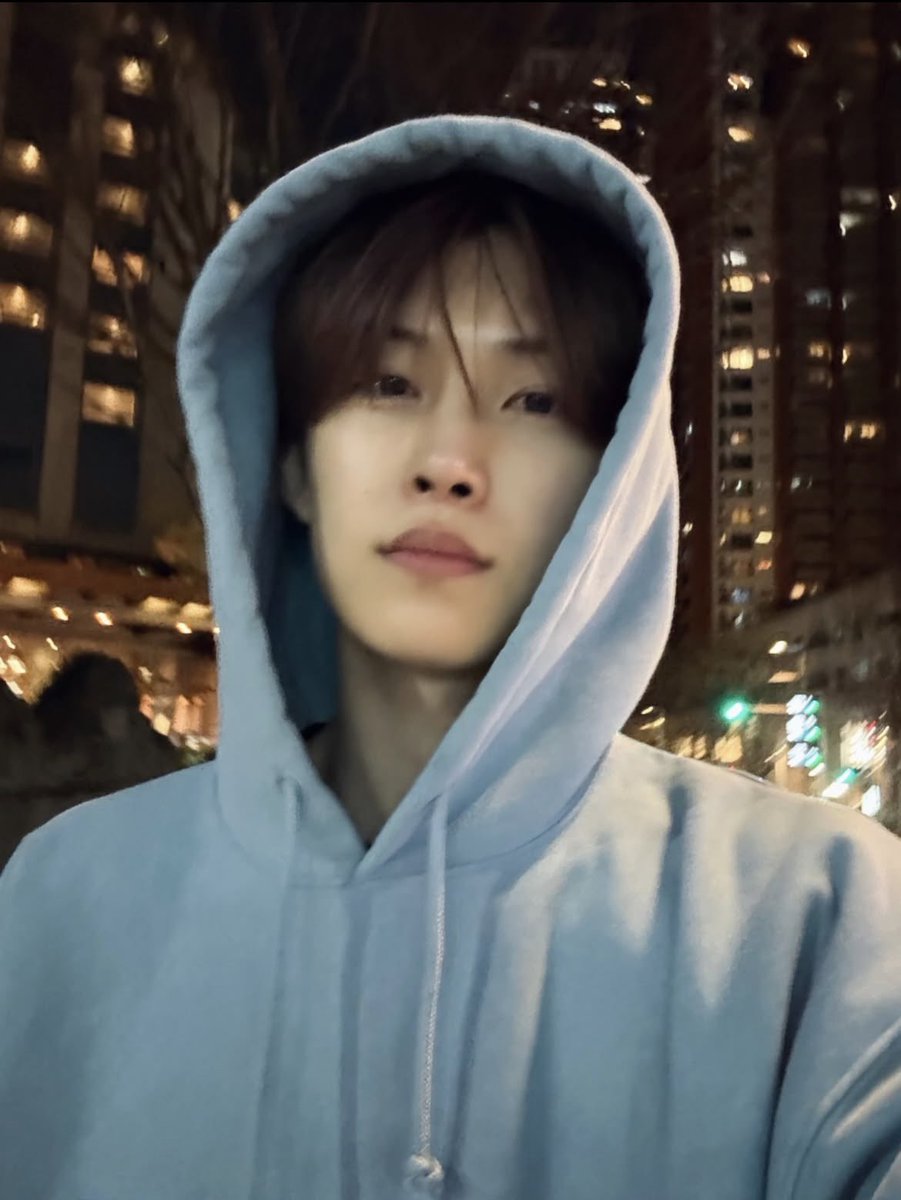 leosecondwify's tweet image. day 7 !! first week without dada give him back to us

BRING GEONWOO BACK 

#ALD1is8 
#WeLoveGeonwoo 
#AlwaysWithGeonwoo

WE STAND WITH GEONWOO
#WakeoneProtectGeonwoo
#웨이크원_고소공지_올려
#WakeoneProtectYourArtist
#웨이크원_아티스트_보호해
@wakeone_offcl @ALD1_official