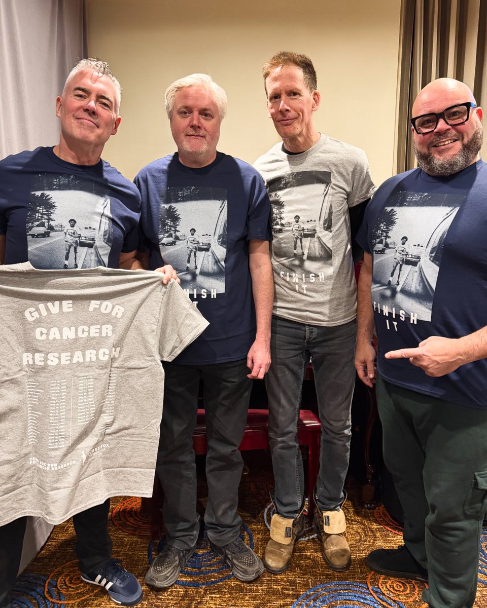 TerryFoxCanada's tweet photo. 🎸 @barenakedladies rocking the new #TerryFox collection. 🙌

➡️ Get yours today: https://t.co/4mFpxp1ey4 

All proceeds support cancer research in Canada. 🇨🇦

#FinishIt https://t.co/k77afBhUtB