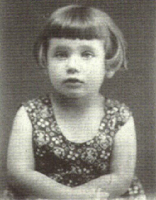 Oli London tweet media