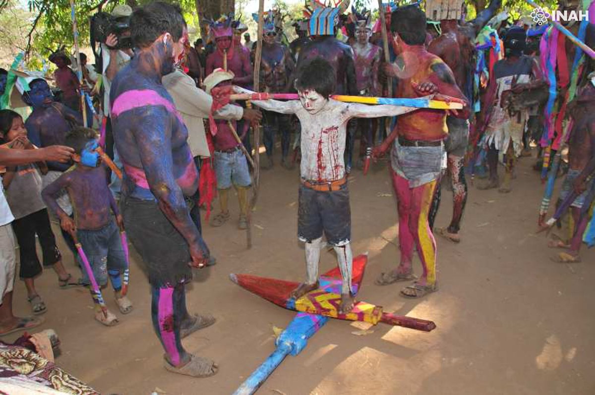 INAHmx's tweet photo. En el pueblo indígena cora de Nayarit, la celebración de Semana Santa es conocida como “Judea” y constituye una compleja representación ritual que mezcla elementos prehispánicos y del cristianismo.

Conoce más en la #FotoDelDía: https://t.co/jIPfI1jqI2

📸 Marco Antonio Pacheco. https://t.co/ZMwYKHNzYd