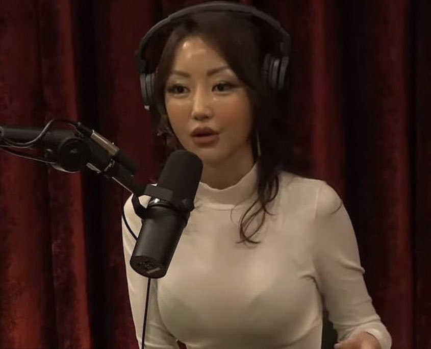 sky ⁉️ ENHYPEN IS 7 tweet media