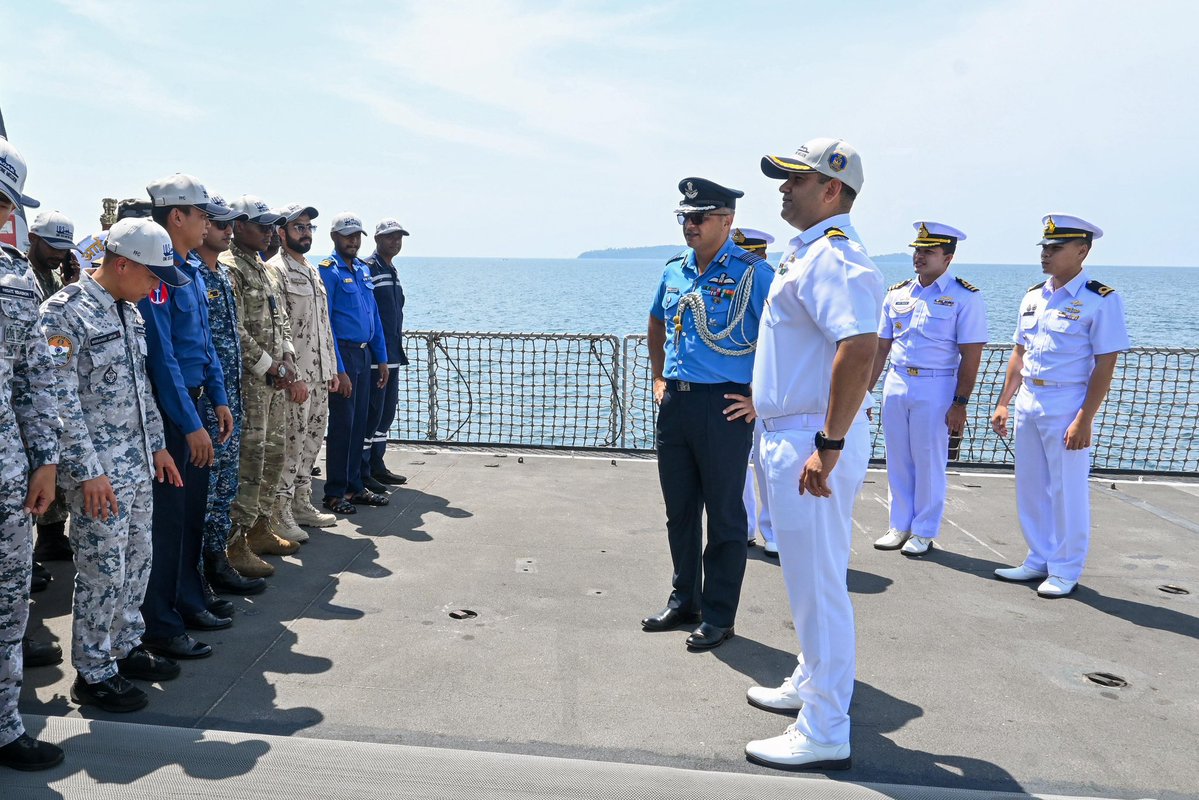 NewsIADN's tweet image. 🇮🇳🇹🇭 IOS SAGAR has made a port call in #Phuket, Thailand today.