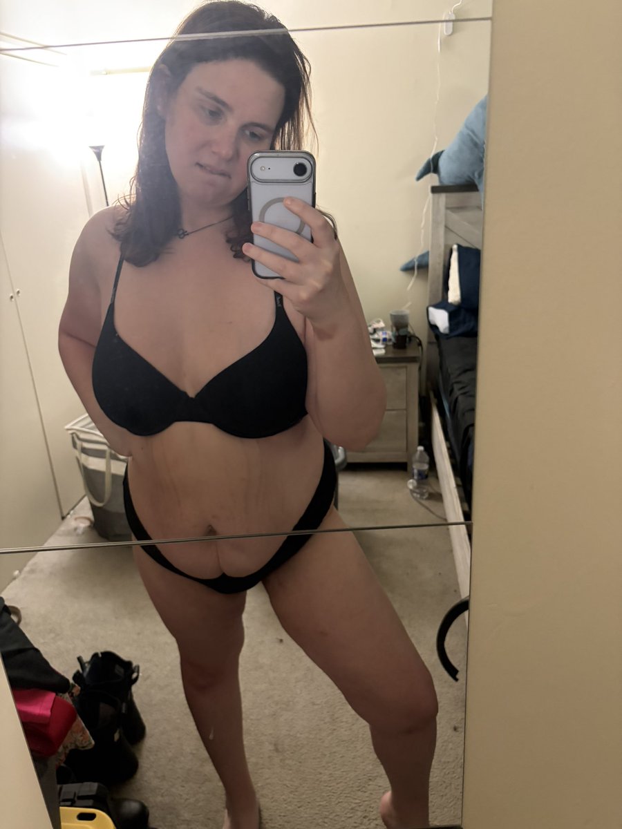 Anamoundsx's tweet photo. Oh heyyyyyy. https://t.co/C2mhqzWwfc
