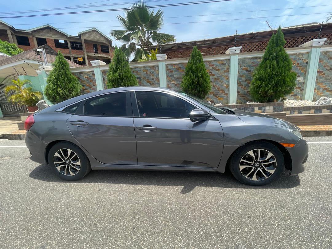 P_rinceBoateng's tweet photo. Honda Civic 2018 EX, dm and give whatever you can give. Kindly Rt my buyer may be on your TL. https://t.co/PSqgu6hhAx