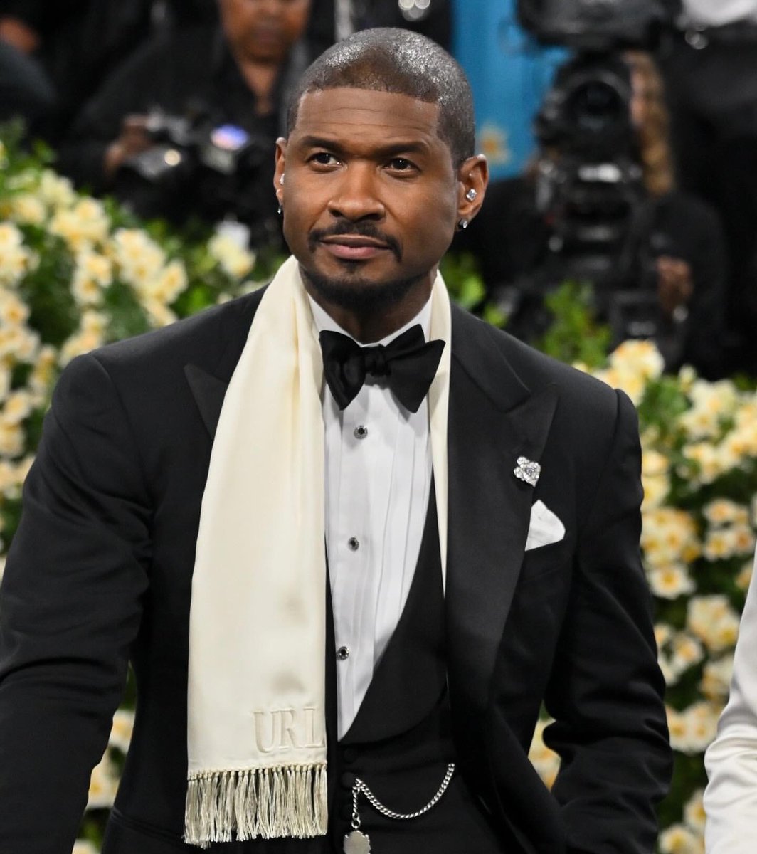 RTNToronto's tweet image. #NEW: Chris Brown and Usher to perform in Toronto this August!