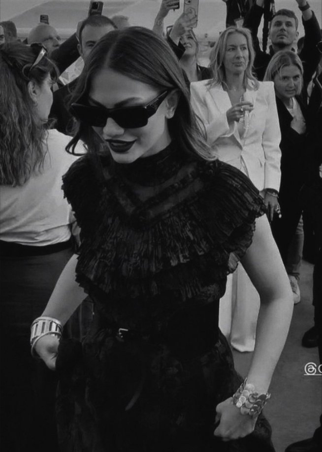 Sita589580's tweet image. @dmtzdmr #active"Demet Özdemir" The best Actress ,It's always at the top😍❤️‍🔥