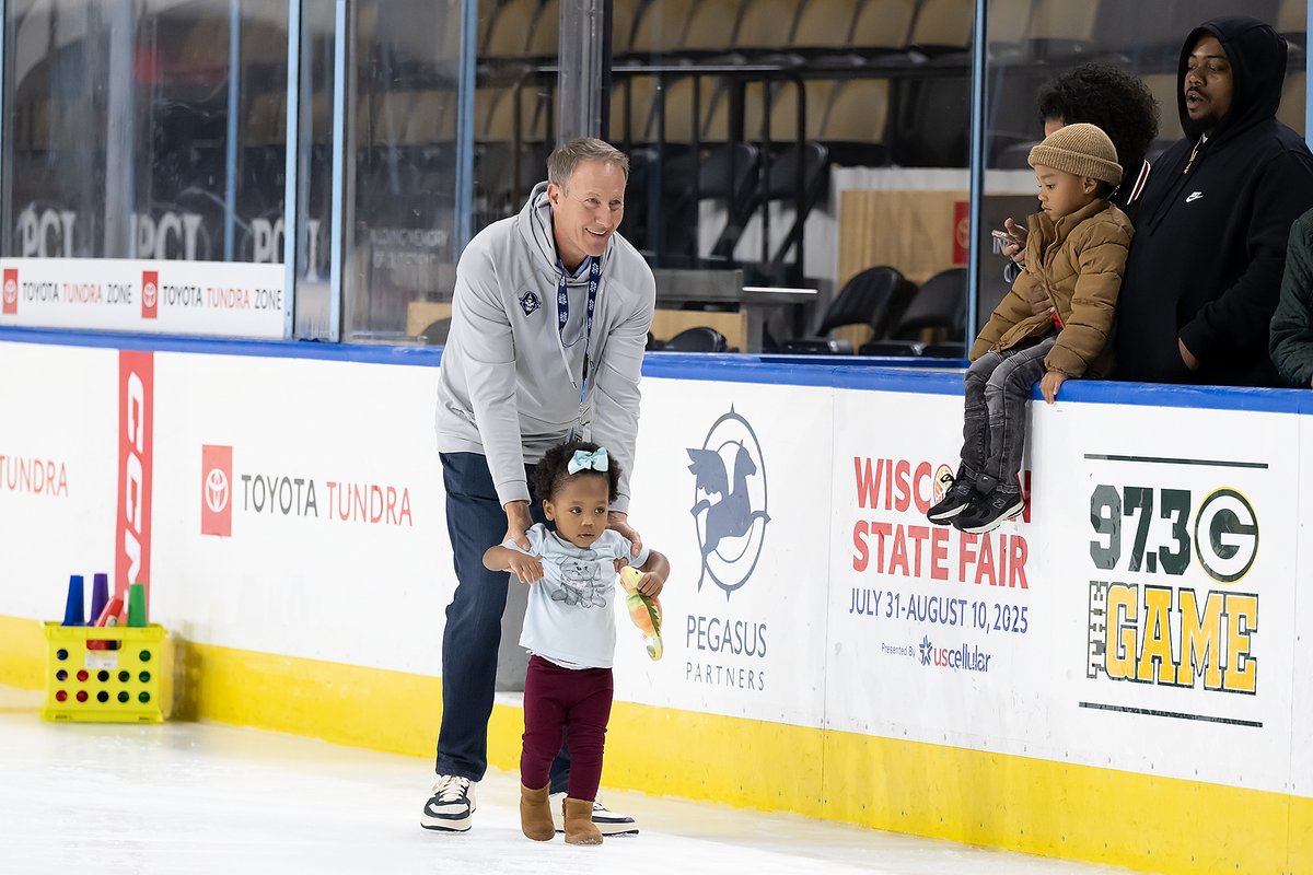 x - Milwaukee Admirals tweet media