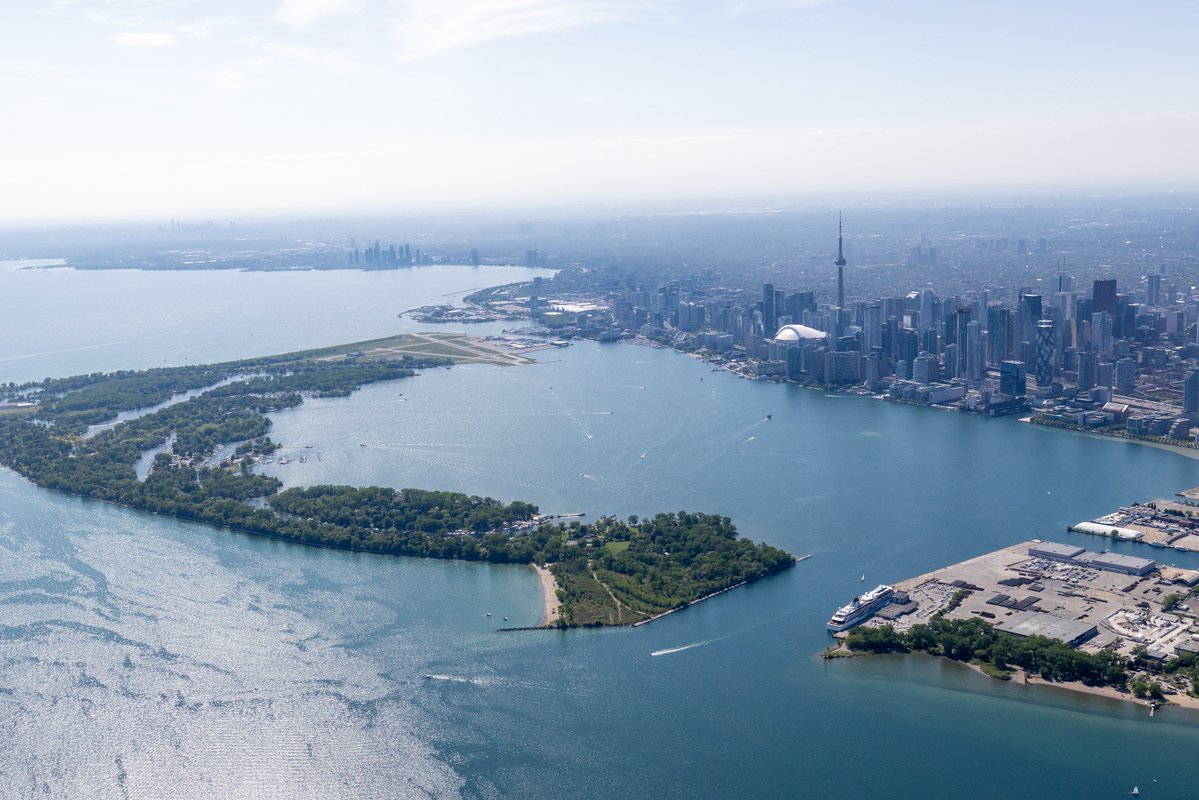 Toronto Port Authority tweet media