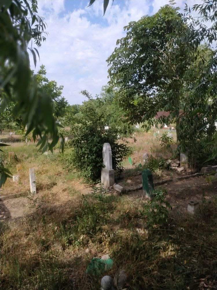 karatasgokhan_'s tweet image. #Silistire'nin karşısında #Tuna nehri kıyısında #Kılıraş (Călăraşi-#Romanya) Şehitliğimiz..

📷 Seyfi özkan