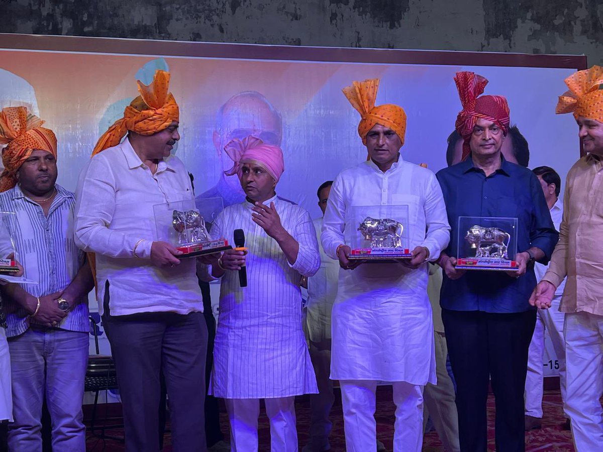 Ravinder Solanki tweet media