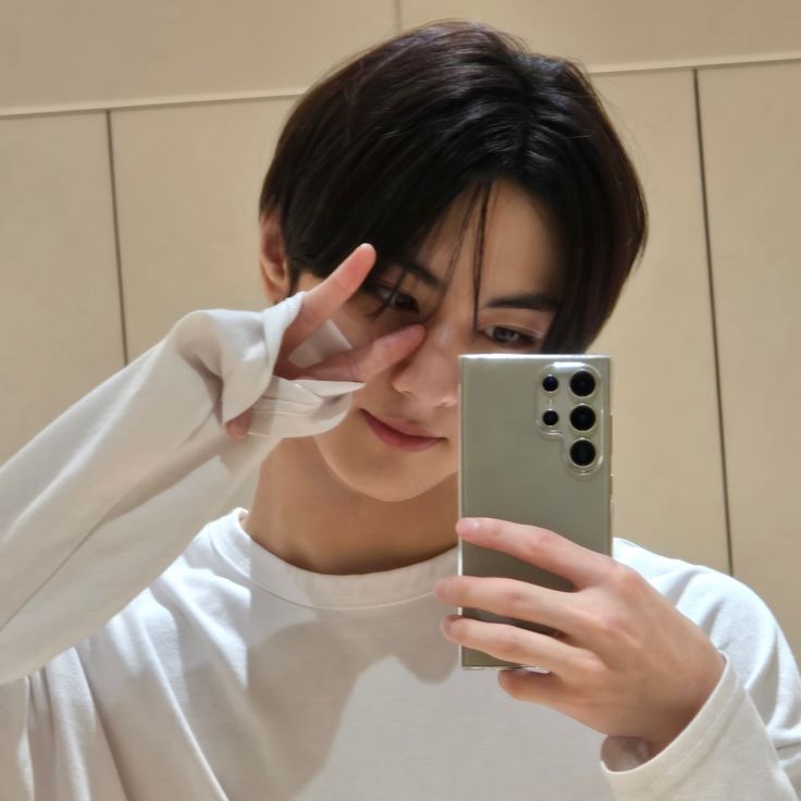 wօꪦᎥ𝚎 ✰ tweet media