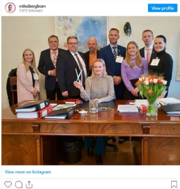 Dinosaurus tweet media