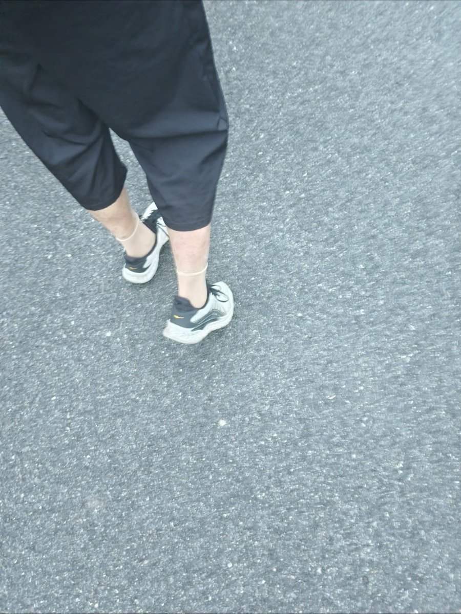 丝袜农牛研究所 tweet media