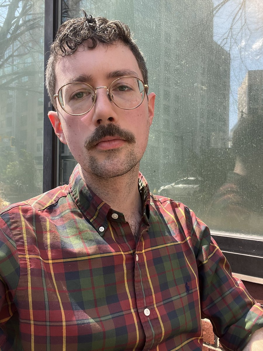 𝚋𝚎𝚗 tweet media