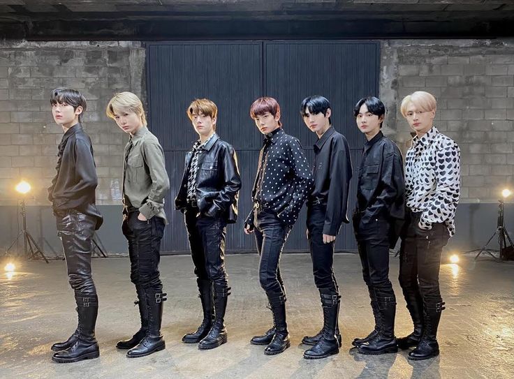 enhatoop tweet media