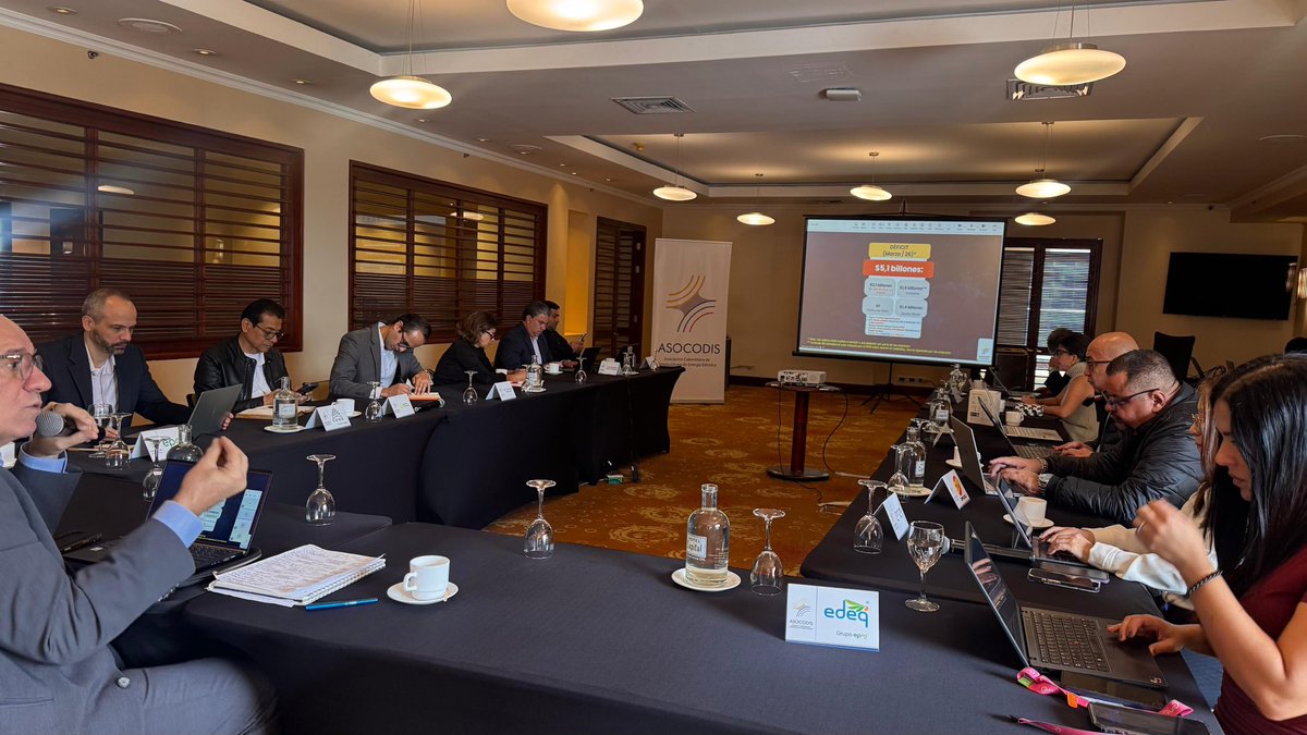 Image for the Tweet beginning: Ahora| Junta Directiva y Asamblea