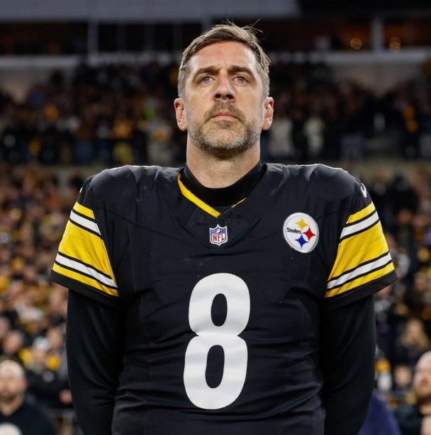 TheStandard412's tweet image. 🚨ALERT🚨

With the draft in Pittsburgh just a week away, the Steelers are STILL waiting on an answer from Aaron Rodgers about his future.

Clock is ticking… ⏳

#NFL #Steelers
