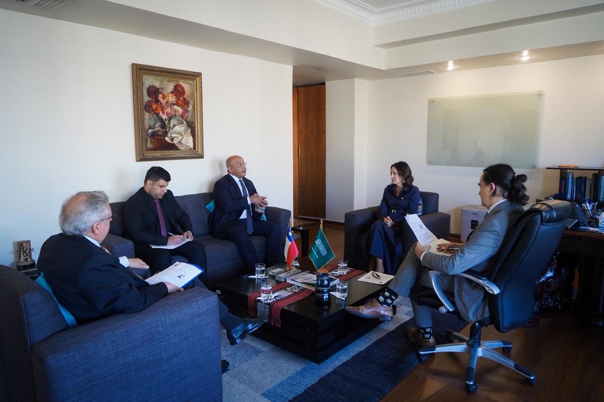 ArabiaSaudí en Chile tweet media