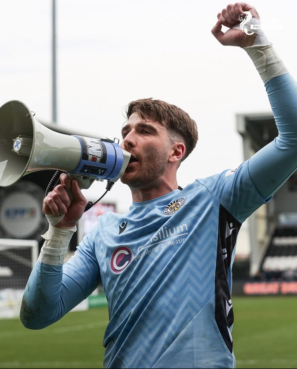 JayneHemming's tweet image. Love this memory miss you all good luck for the weekend #stmirren #buddies