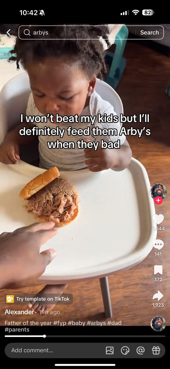 TzolakiSZN's tweet image. Bro is giving me #ideas for when I have kids someday