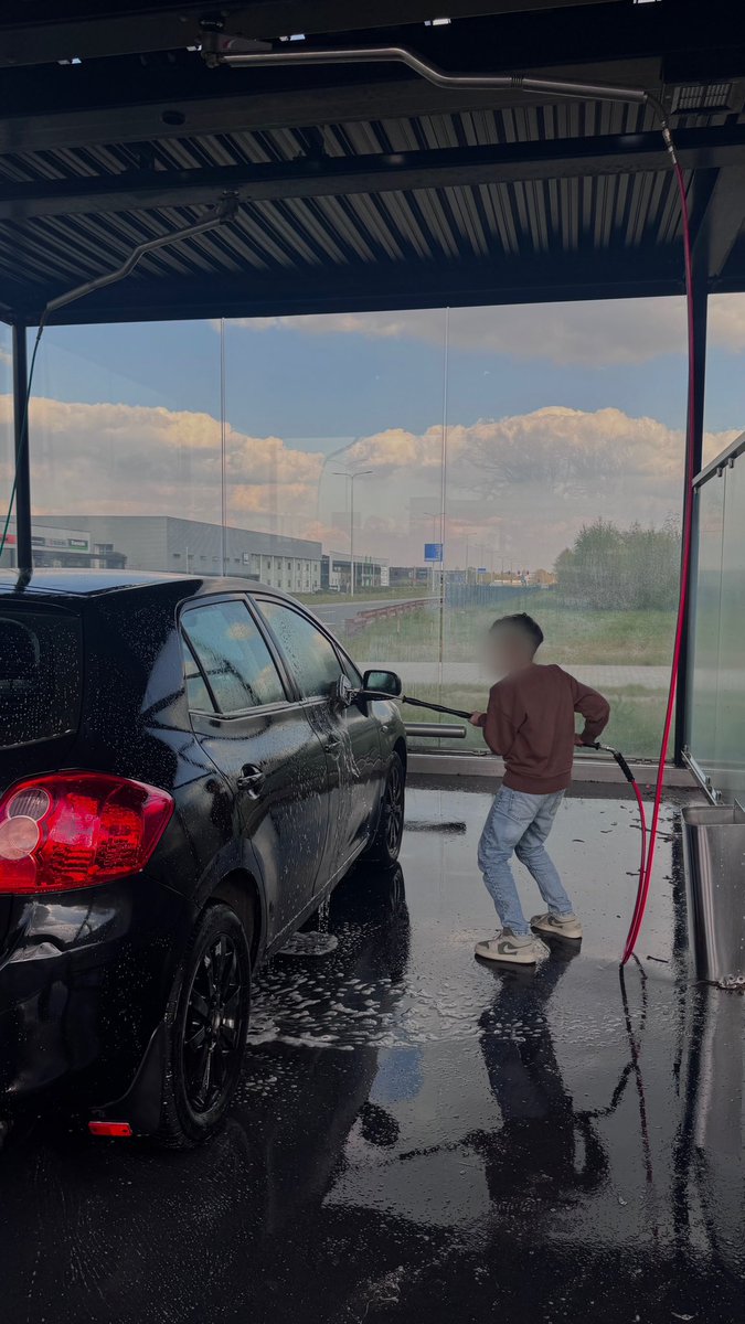 icardisu tweet media