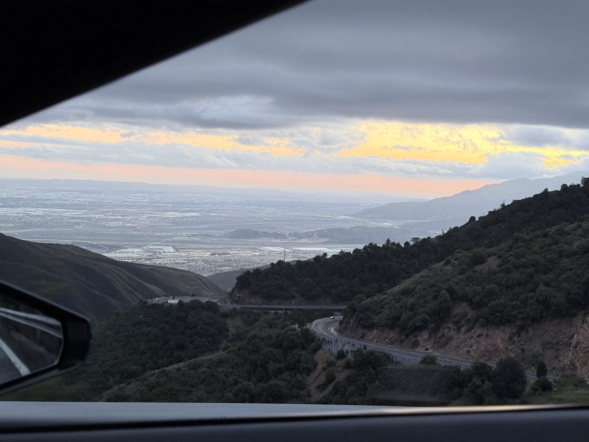 Tyler6408's tweet photo. @Tesla @Cybertruck and FSD really allow me to take in all the best views!! Thank you @elonmusk for making truly one of the best vehicles! It was a great drive to clear my head. https://t.co/nBppZve07a