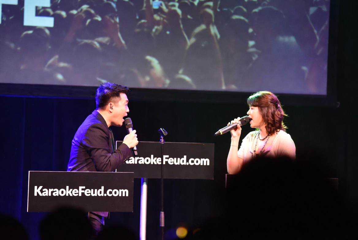 blueeyesdomains's tweet image. Whether you’re planning to host #virtual karaoke #contests, create a forum for #karaoke lovers, or develop a #blog featuring tips and tricks for perfect performances, KaraokeFeud.com is the perfect foundation. The possibilities are #limitless!
#music #nolimit #domain #ai