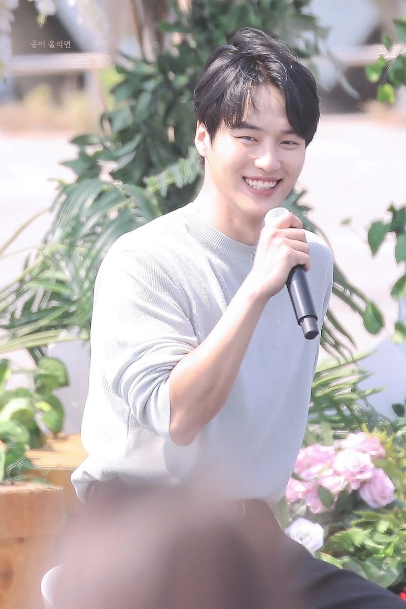 yang sejong feed tweet media