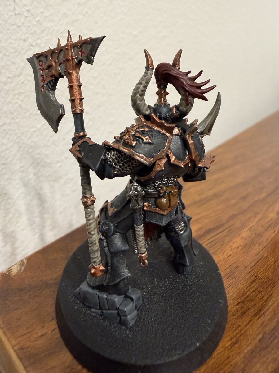 slawekauo tweet media