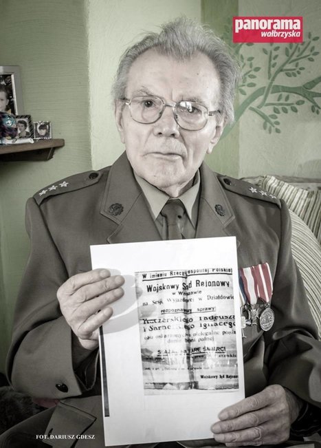 Śp. por. Ignacy Sarnecki - żołnierz AK i ROAK :
Kiedy miał 16 lat = podczas tortur UB ,wybiło Mu zęby, złamało obojczyk, nos i żebra
17 lat = uciekł z UB-eckiej katowni
18 lat = postrzał...9 UB-eckich kul w ciele
19 lat =  kara śmierci i tortury na Rakowieckiej
"Ze szpitalnego