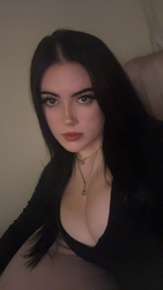 goddess jules ᢉ𐭩 tweet media