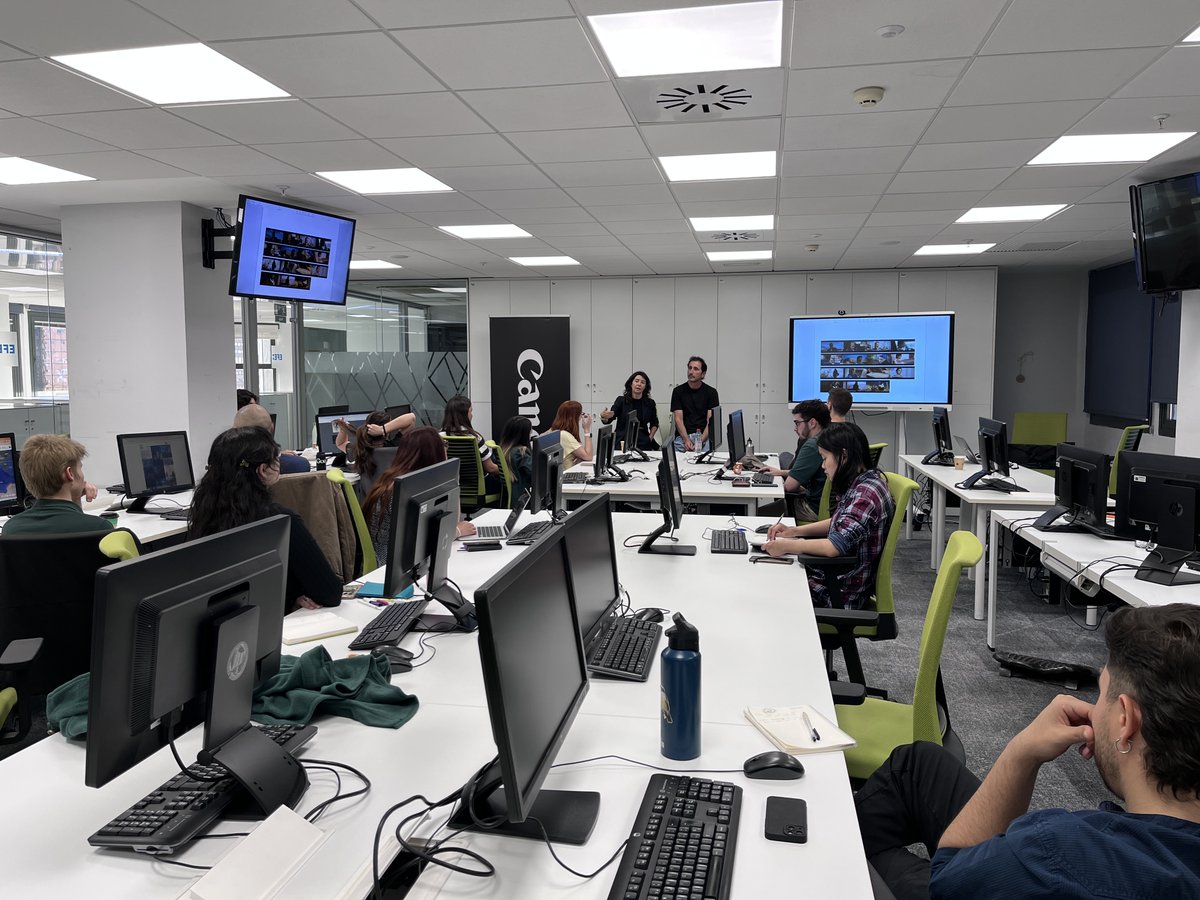 EFE Escuela tweet media