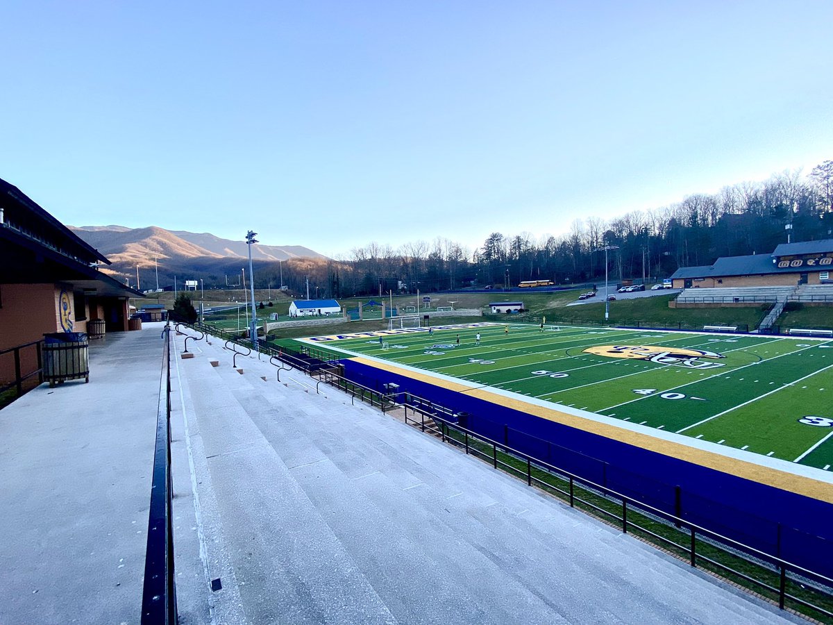 Noah Taylor tweet media